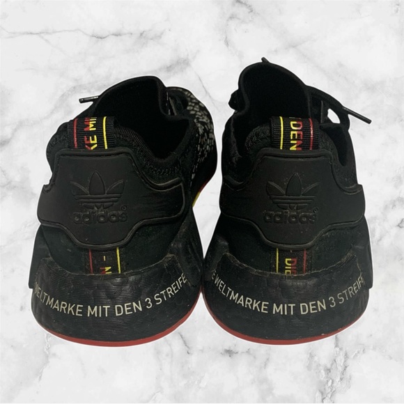 Adidas NMD R1 - Picture 4 of 5